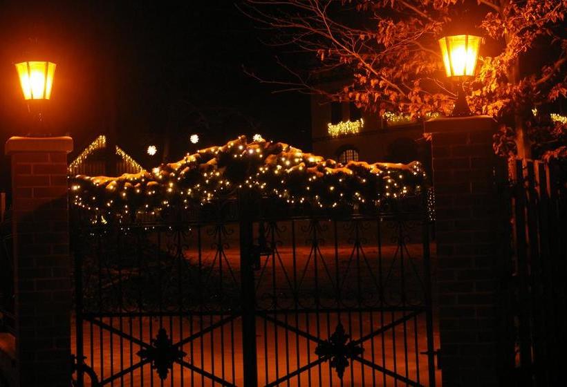 Bed & Breakfast Historische Pension Villa Uhlenhorst 16