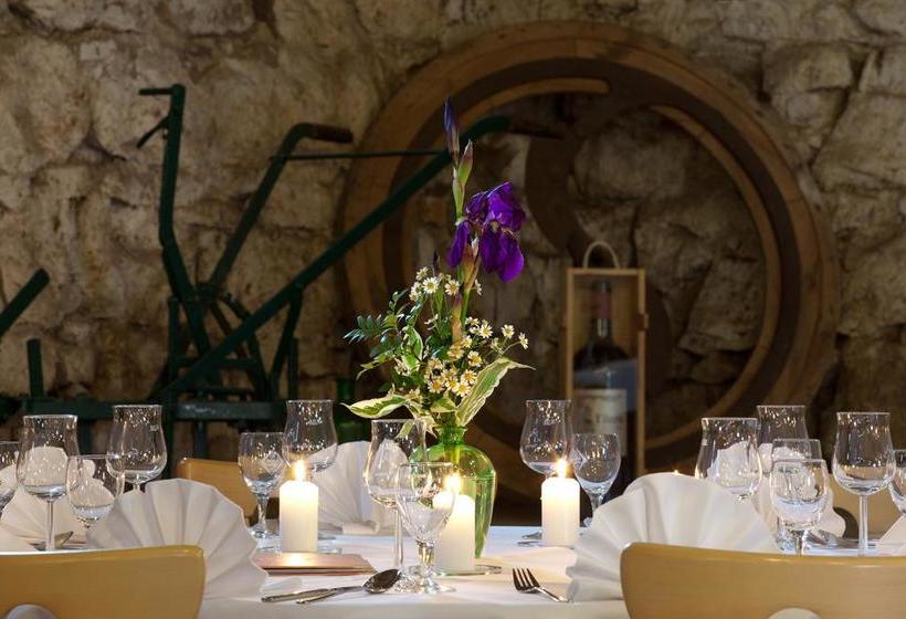 Hotel Landhof Liepe 6