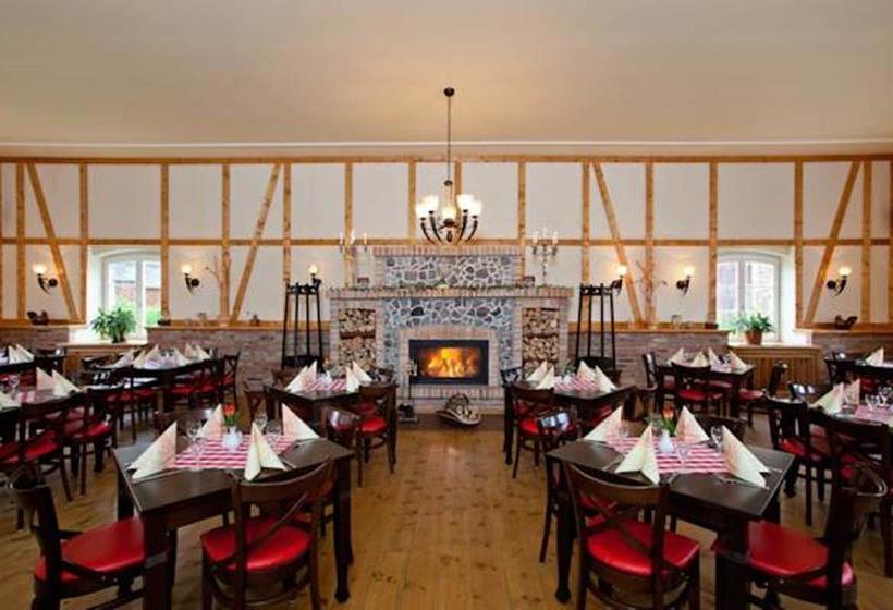 Hotel Landhof Liepe 8