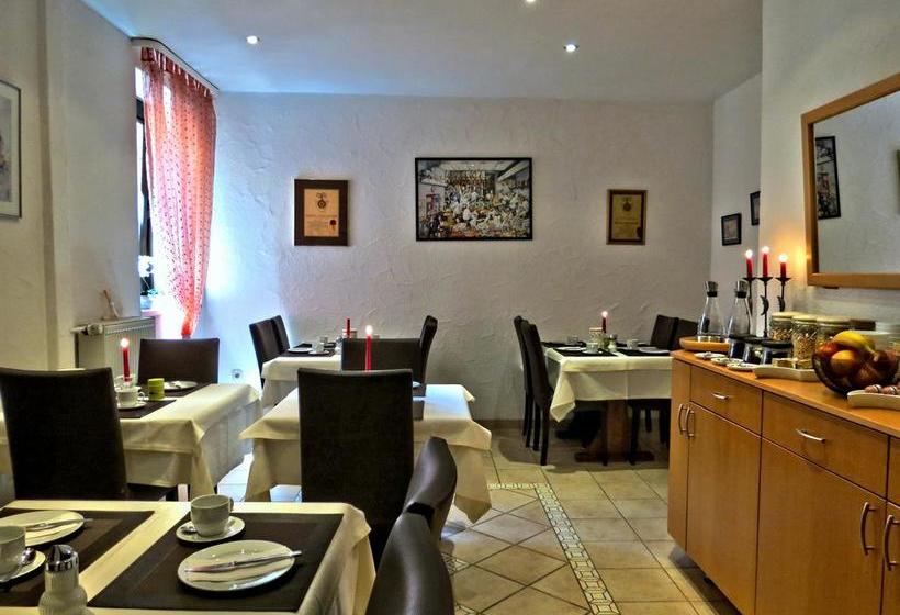 Hotel Saarblick Mettlach 4