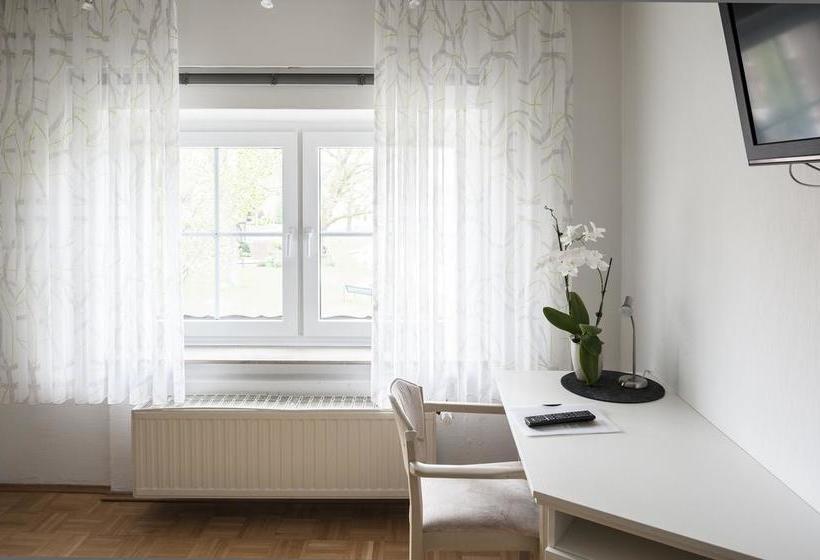 Schwanenhof Hotel Und Restaurant 2