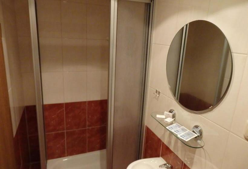 Hôtel Und Restaurant Peking 6