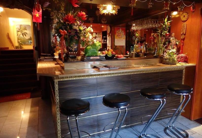 Hôtel Und Restaurant Peking 8