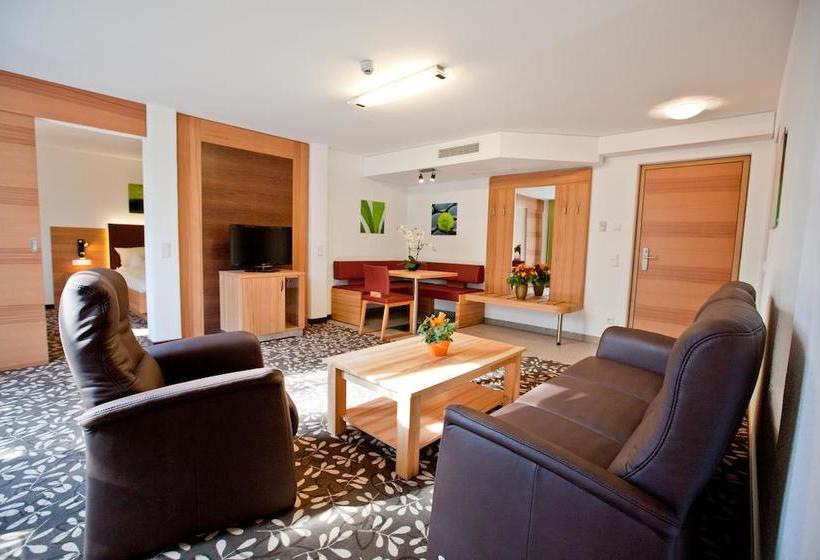 Hotel Und Appartementhof Waldeck 18