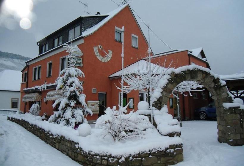 Hotel Zur Moselbrücke 6