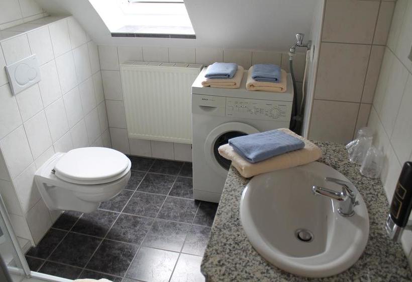 Hotel Gasthaus Zur Alten Eiche 5