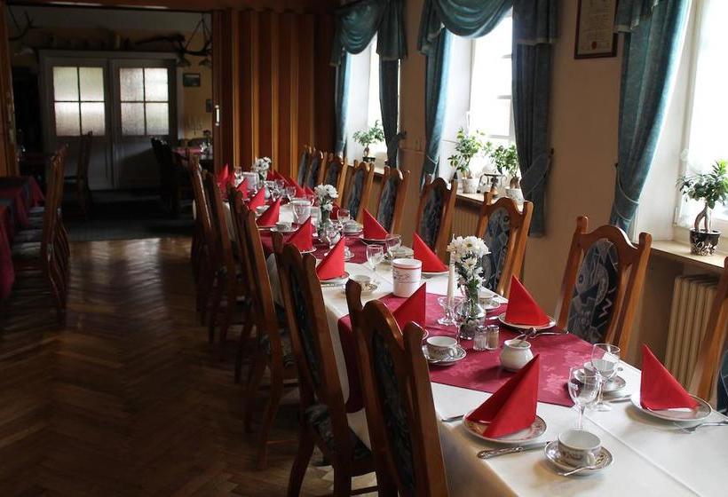 Hotel Gasthaus Zur Alten Eiche 7