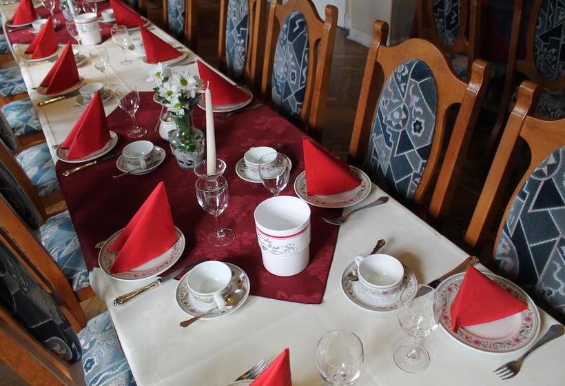 Hotel Gasthaus Zur Alten Eiche 8