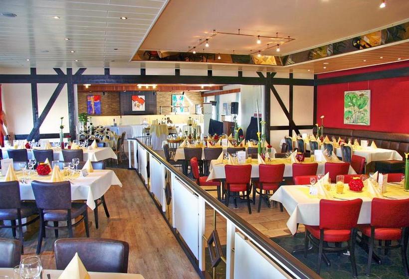 Hotel Gasthaus Zur Quelle 10