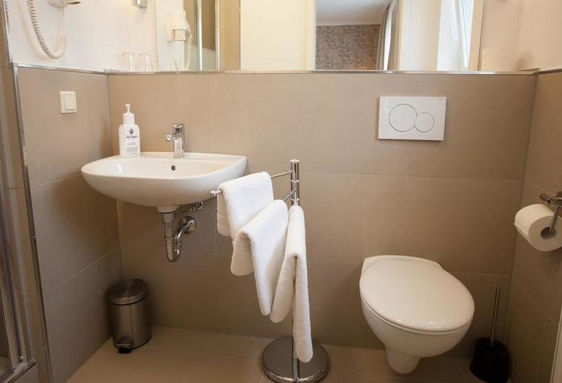 Hotel Restaurant Zur Post Lohfelden 12