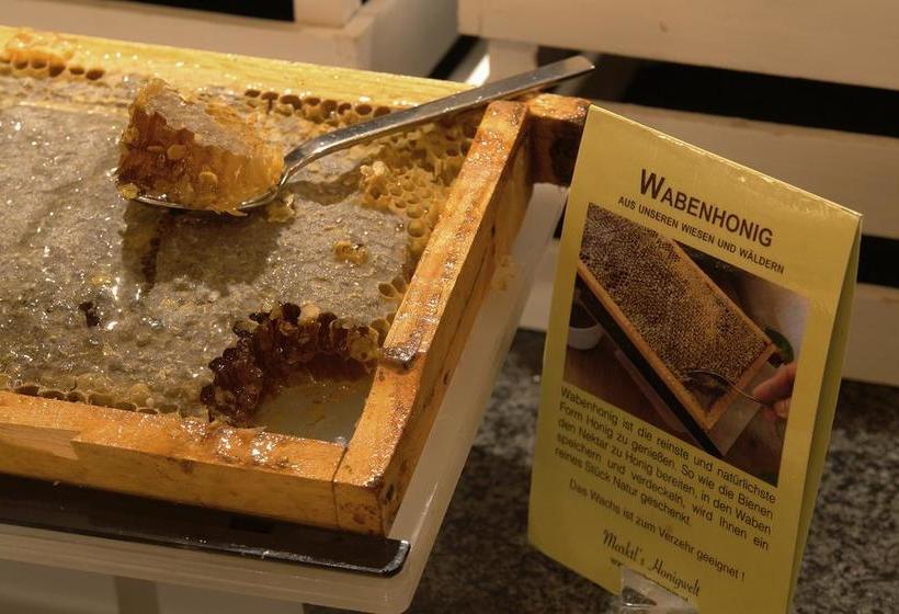 Hotel Villa Huxori 3