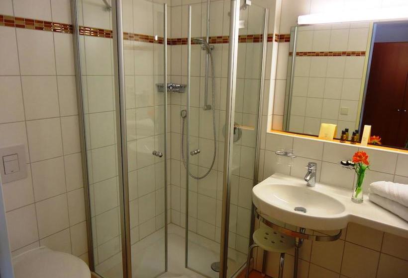 Hotel Gasthof Posthalter 11