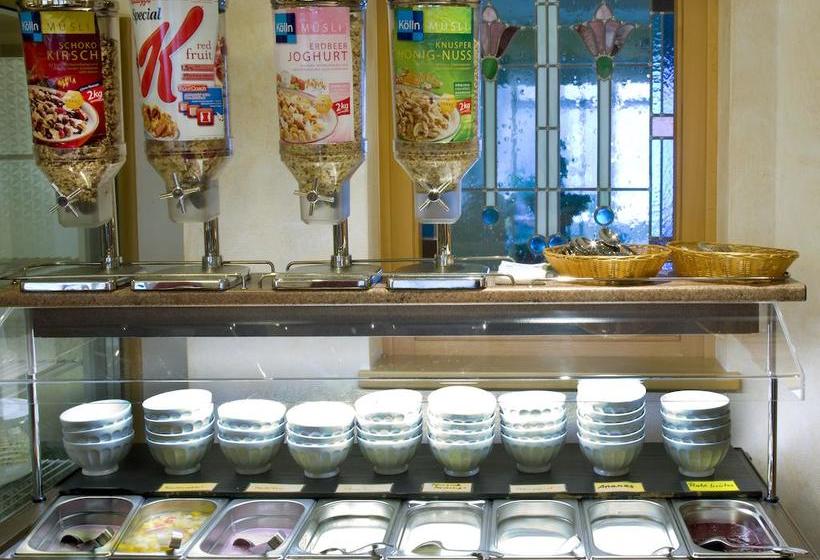 Hotel Kurpension Freudenstein 5