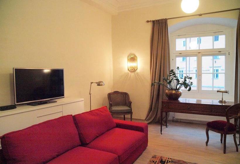 Hotel Goldenes Kreuz 1