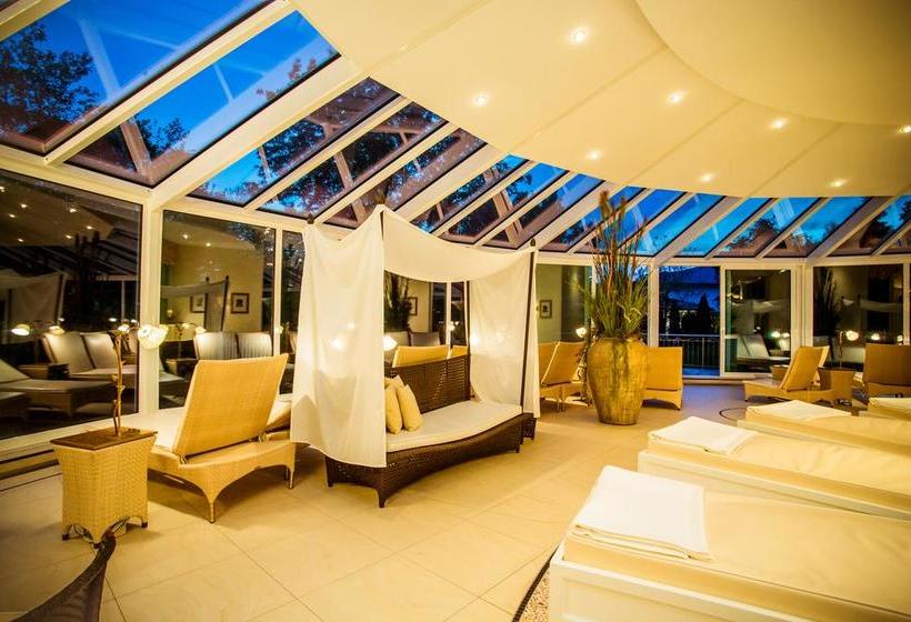 Thermenhotel Quellenhof 4