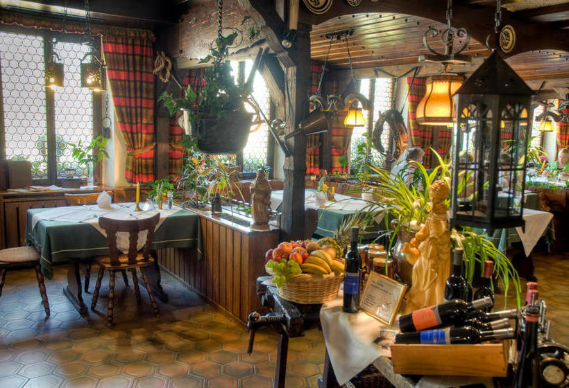 Hotel Gasthof Zum Weyssen Rössle 6