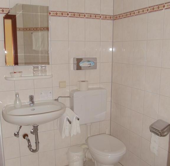 Hotel Restaurant Weisbrod 8