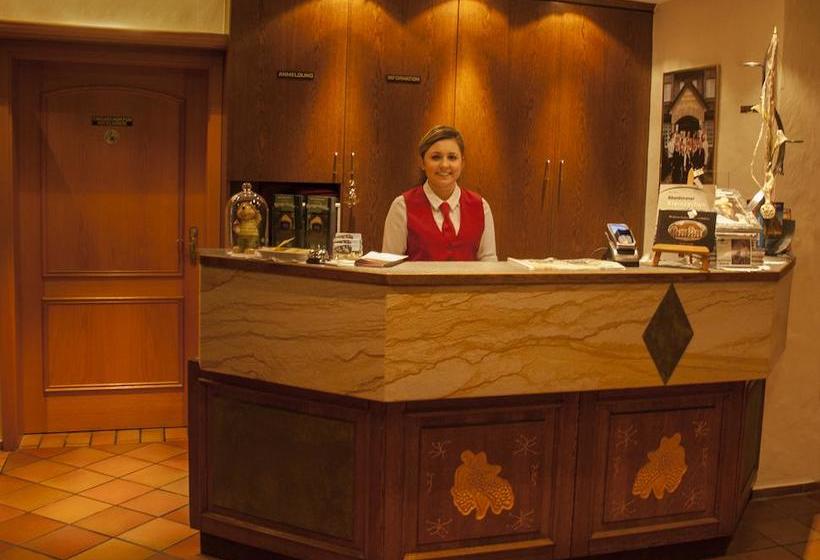 Hotel Restaurant Bergeshöhe 11