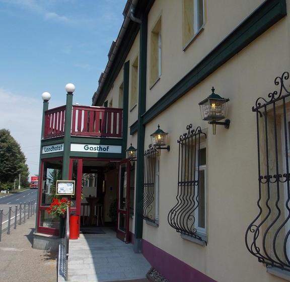 Gasthof Und Landhotel Zur Ausspanne 10