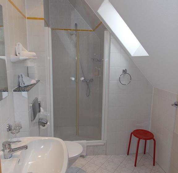 Gasthof Und Landhotel Zur Ausspanne 15