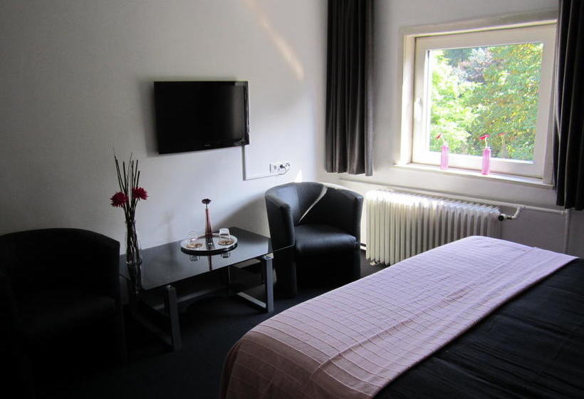 Hotel Zum Tiefenhagen 14