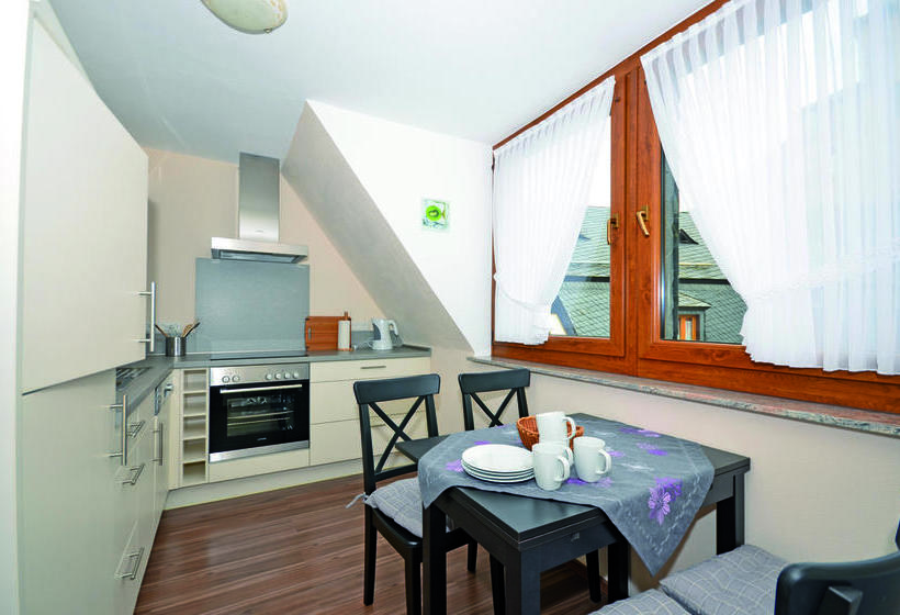 Hotel Gästehaus Auf Der Lay 8