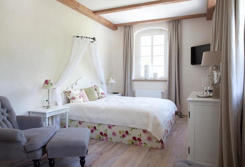 Romantik Hotel Heidemühle 2