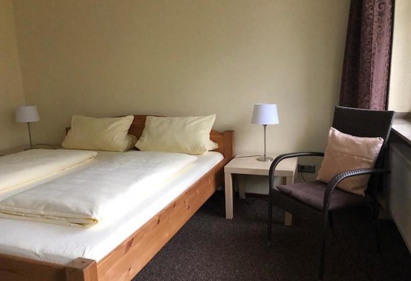 Hotel Am Siebenpfennigsknapp 1