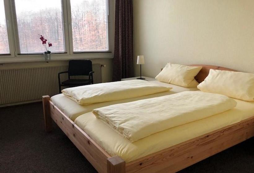 Hotel Am Siebenpfennigsknapp 3