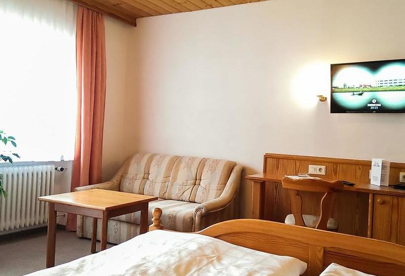 Hotel Pension Zur Linde 14