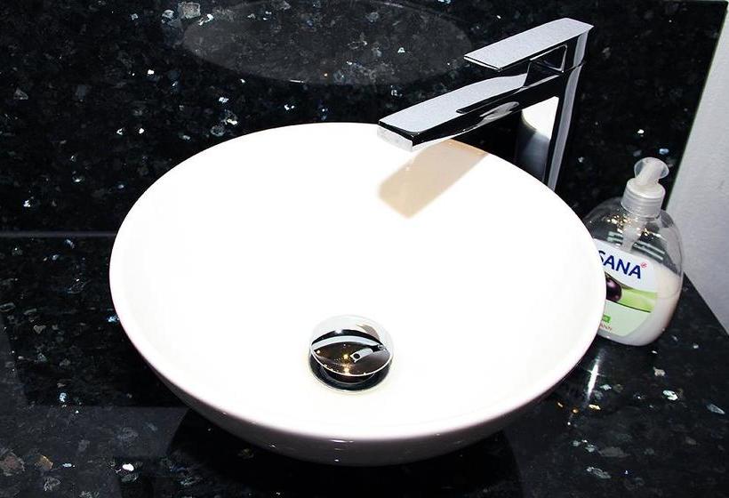 Hotel Klenkes Am Bahnhof 19