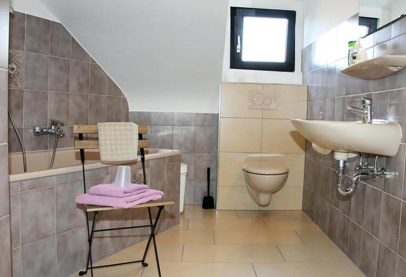 Hotel Klenkes Am Bahnhof 20