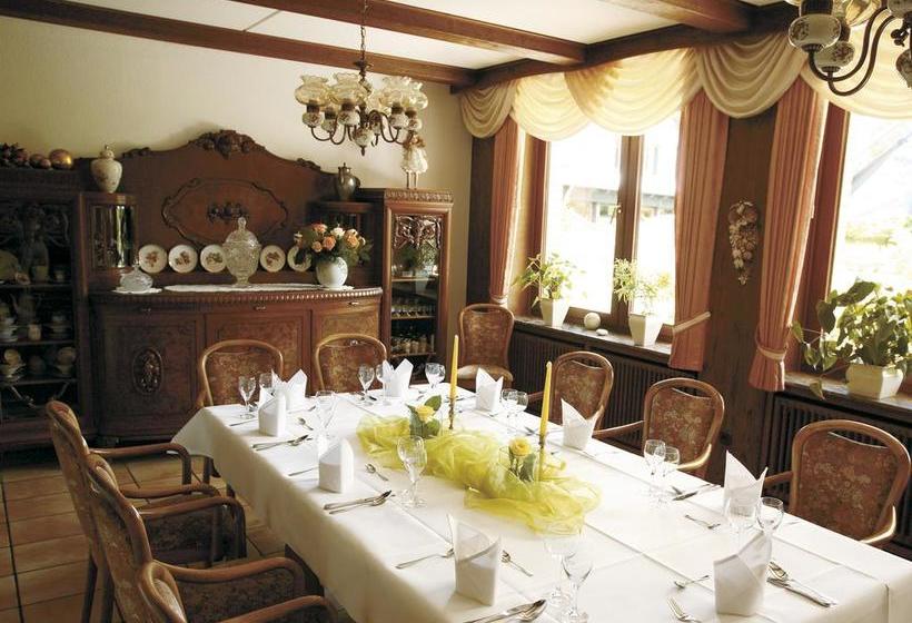 Hotel Kurhaus Pivittskrug 12