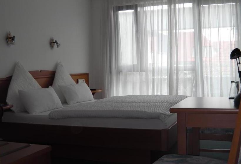 Hotel Metropol Garni 12