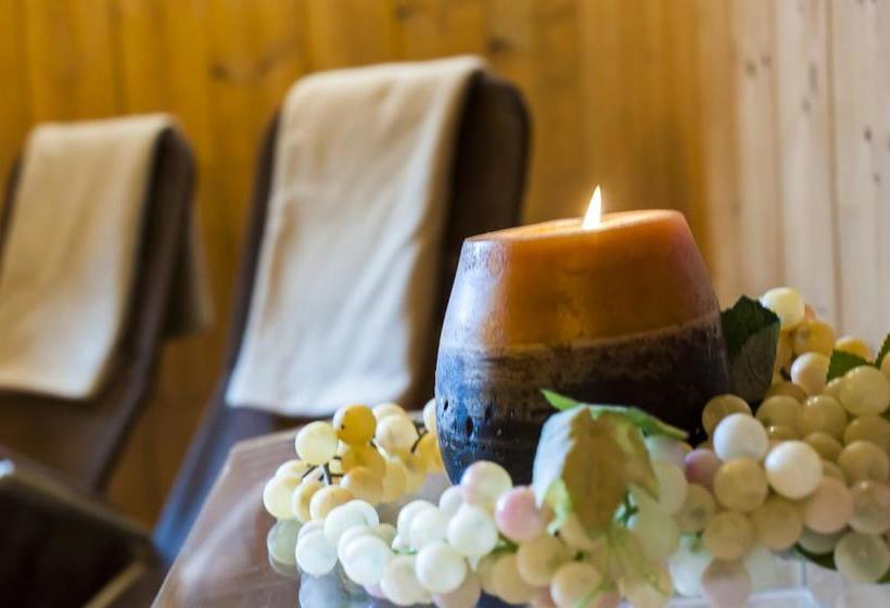 Landhotel Maximilian 2