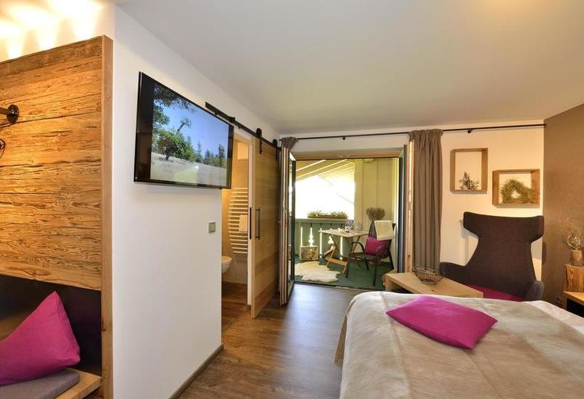 Hotel Pension Waldkristall 1