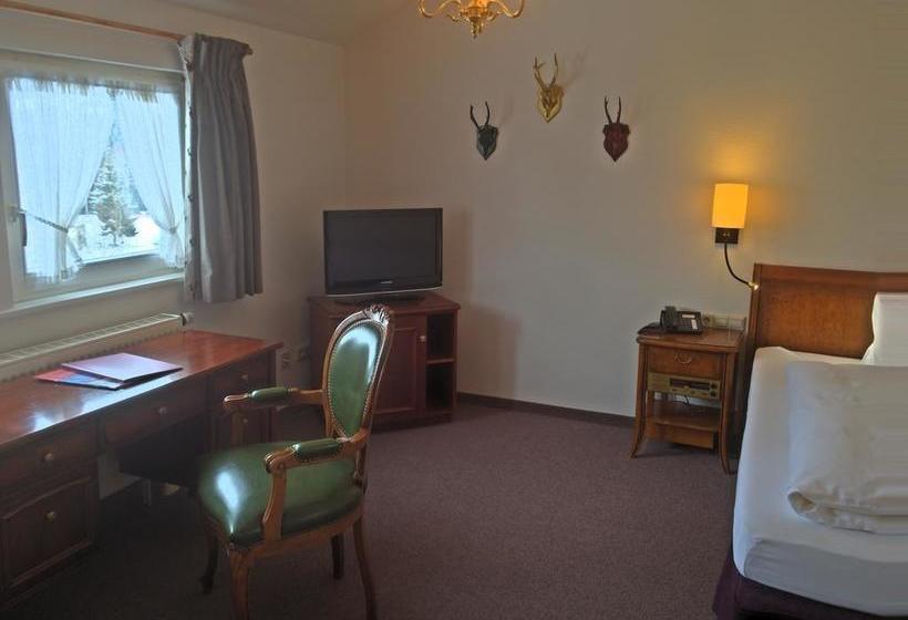 Hotel Am Adlerweg 9 7