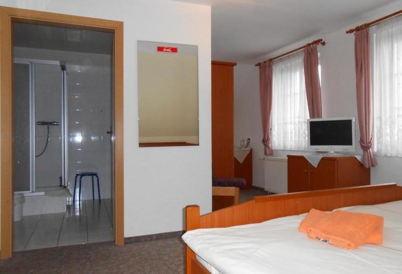 Hotel Goldener Engel /pension 5