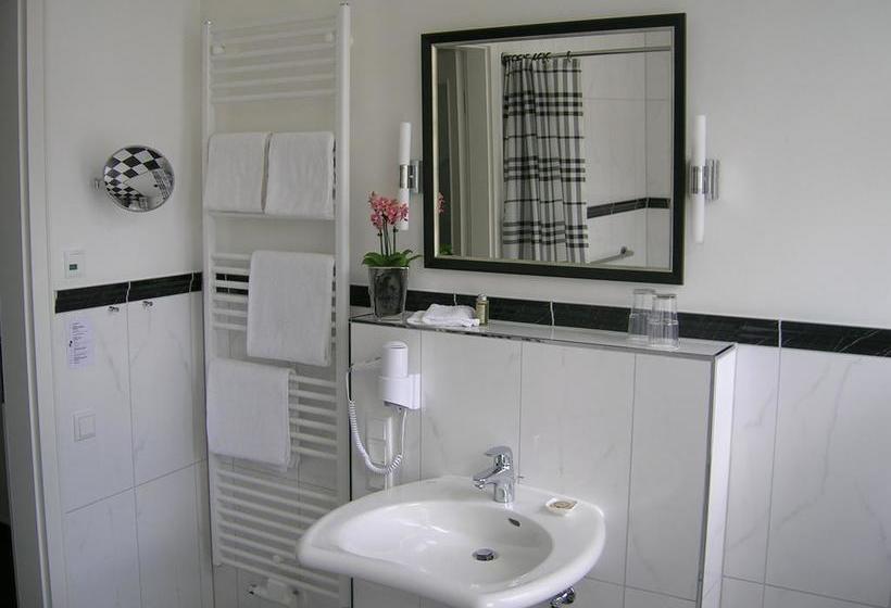 Hotel & Café Kleinergrünauer 10