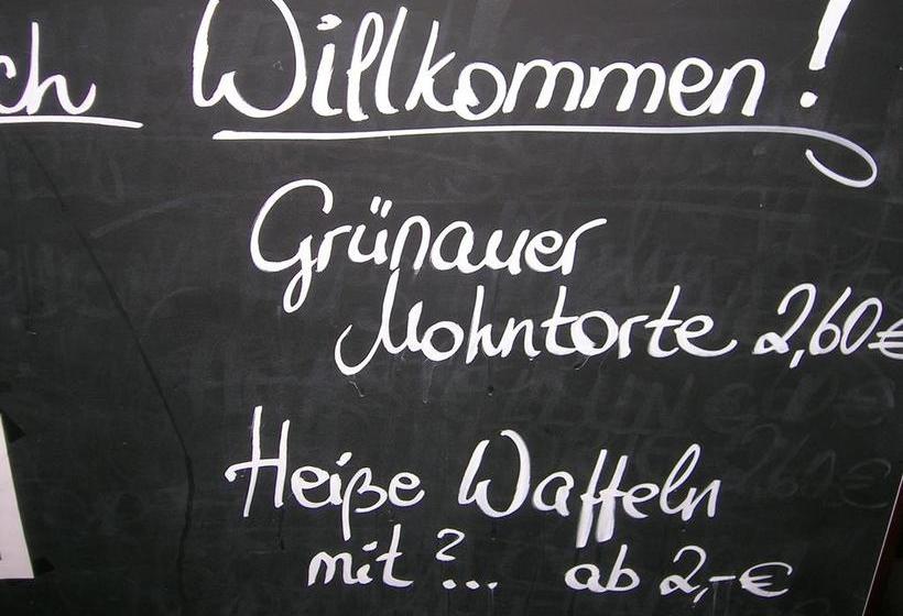 Hotel & Café Kleinergrünauer 3