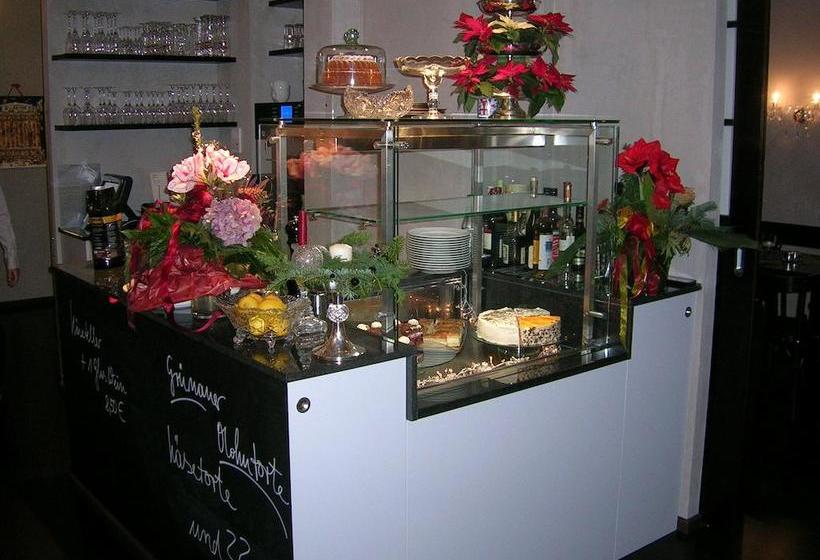 Hotel & Café Kleinergrünauer 7