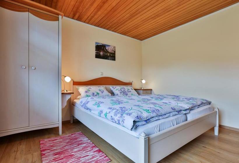 Hotel Haus Heimattreu 15