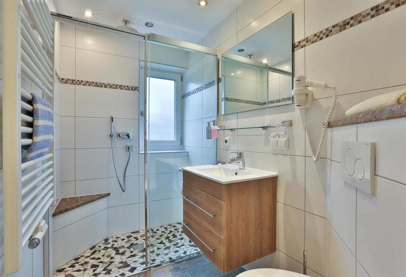 Hotel Haus Heimattreu 5