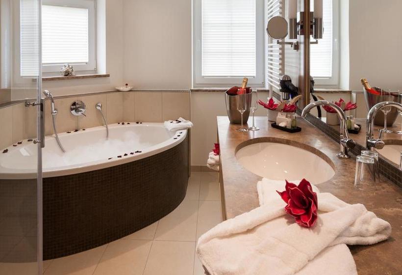 Hotel Villa Ludwig Suite 8