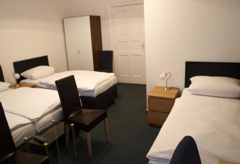 Hotel Pension Dorma 8