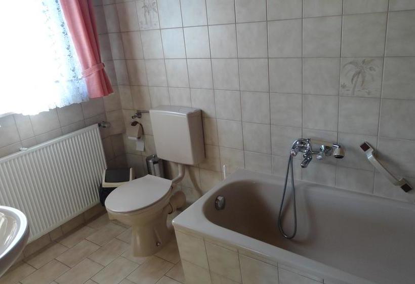 Hotel Zur Grafschaft 16