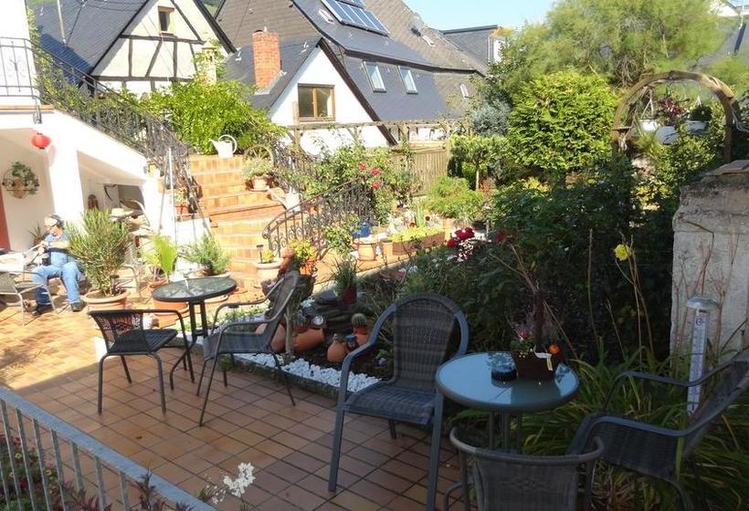 Hotel Zur Grafschaft 19