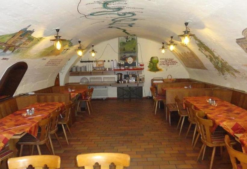 Hotel Zur Grafschaft 2