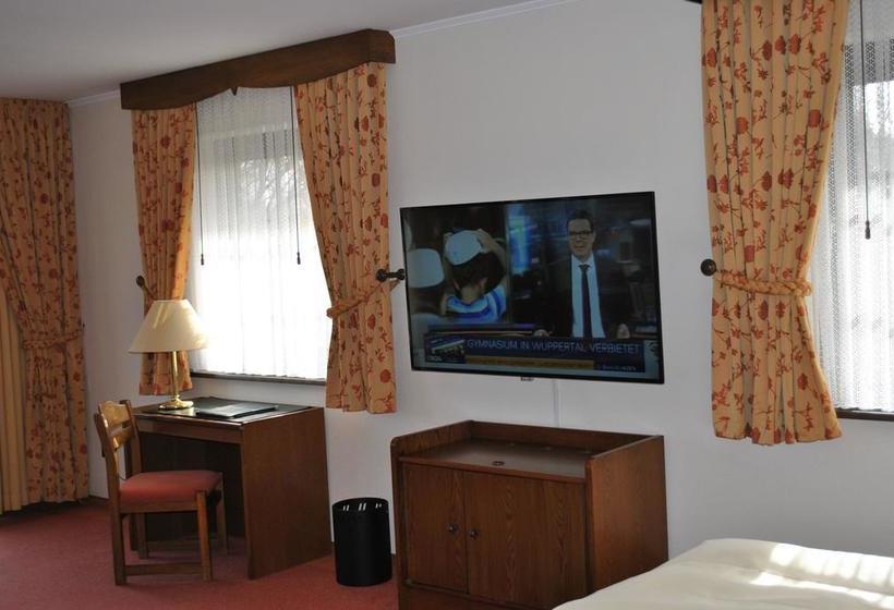 Hotel Landhaus Zur Aue 5