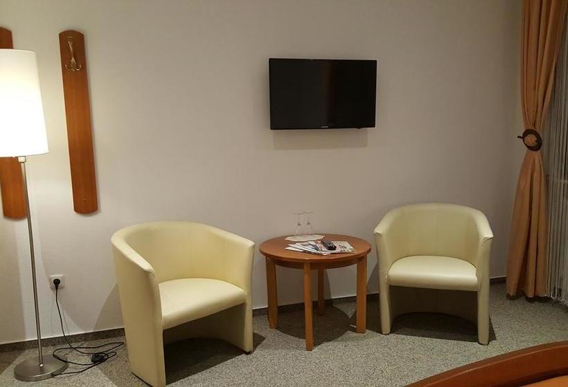 Hotel Weinhaus Weis 3